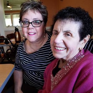 Meet your Posher, Linda